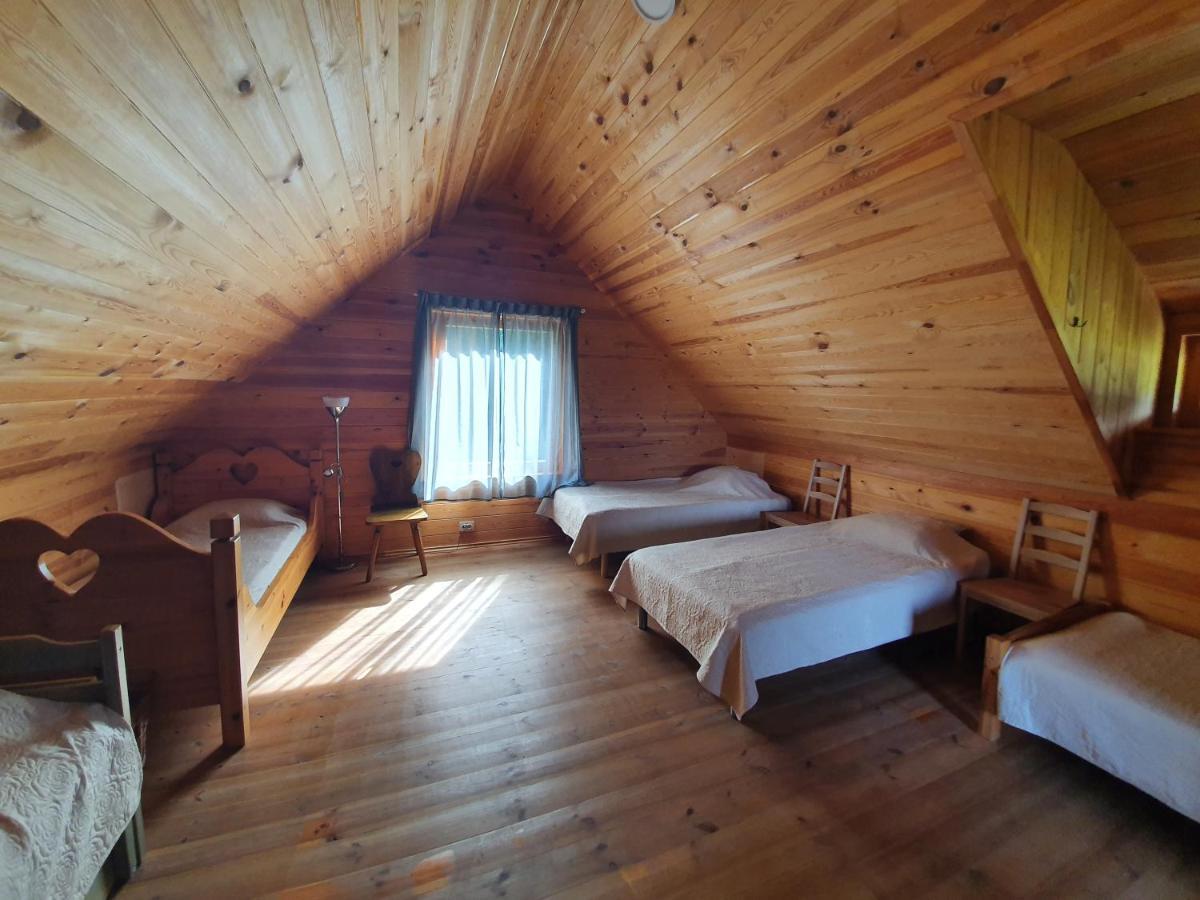 Vila Pirts Maja Ramatas Skulte  Exteriér fotografie